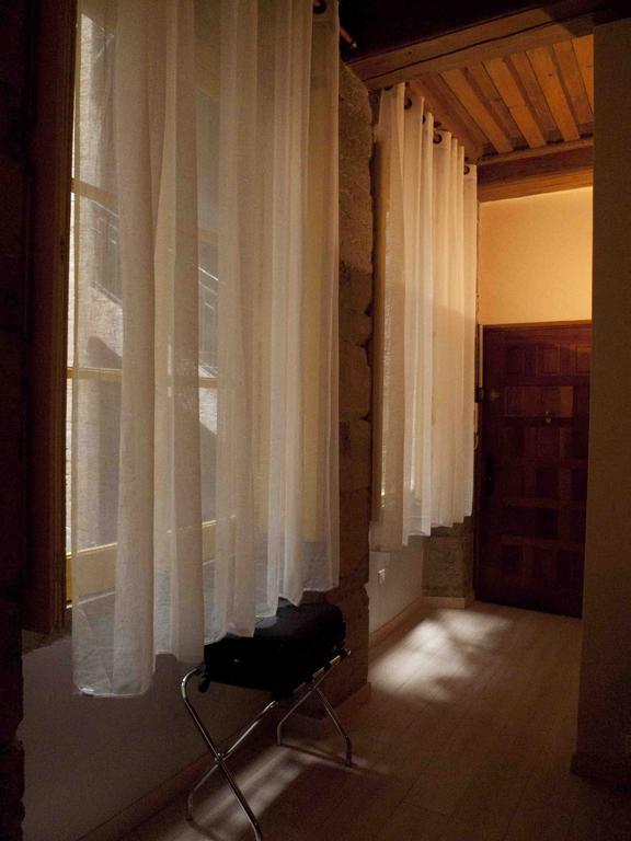 Studio Charme Et Confort Aux Cordeliers ลียง ห้อง รูปภาพ